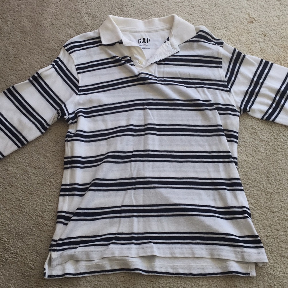 GAP collared long sleeve